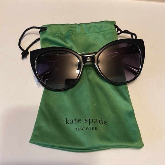 Kate Spade Samantha Sunglasses New In Package main image 10